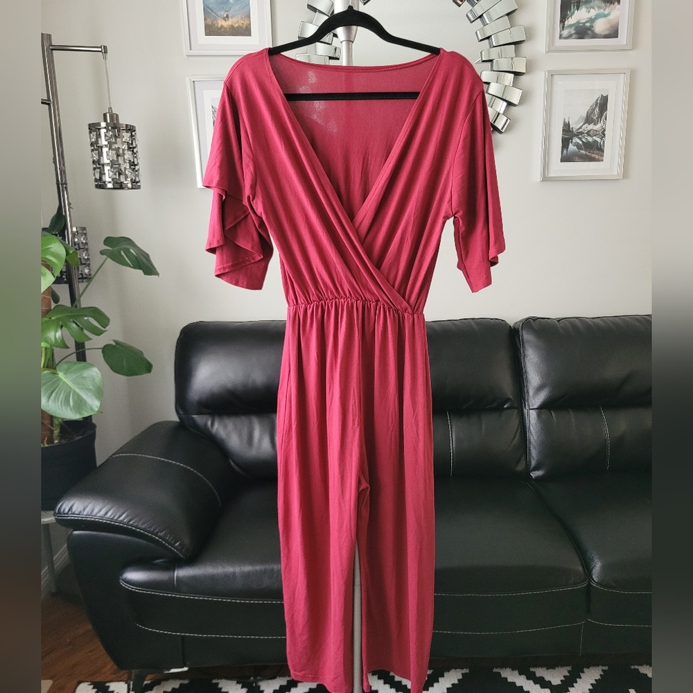Wrap Style Top Wideleg Jumpsuit Fits Small to Medium